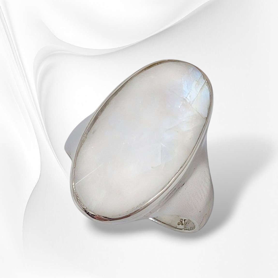 925 Sterling Silver Women's Ring with Authentic Moonstone Gemstone